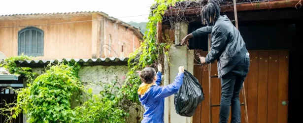 Gutter Cleaning Gutter Cleaning